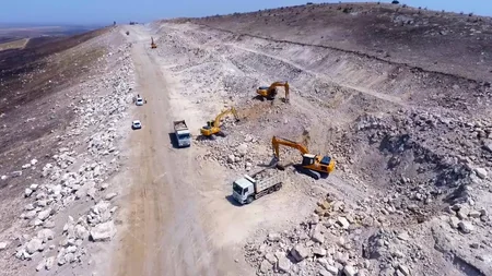 Şükürbəyli-Cəbrayıl-Hadrut yeni avtomobil yolunun tikintisi davam etdirilir