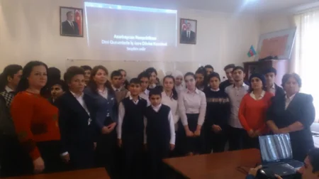 Şuşanın ümumtəhsil məktəblərində Fitnə sənədli filmi nümayiş etdirilib