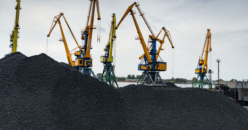 Azerbaijan’s revenues from petroleum coke exports triple