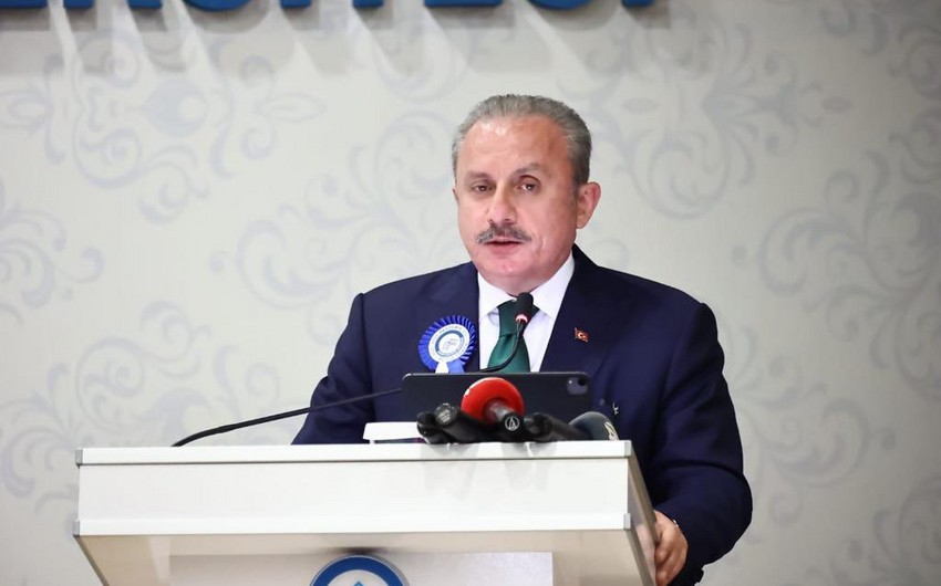 Türkiyə parlamentinin sədri TURKOVAC-la buster doza peyvənd olunub