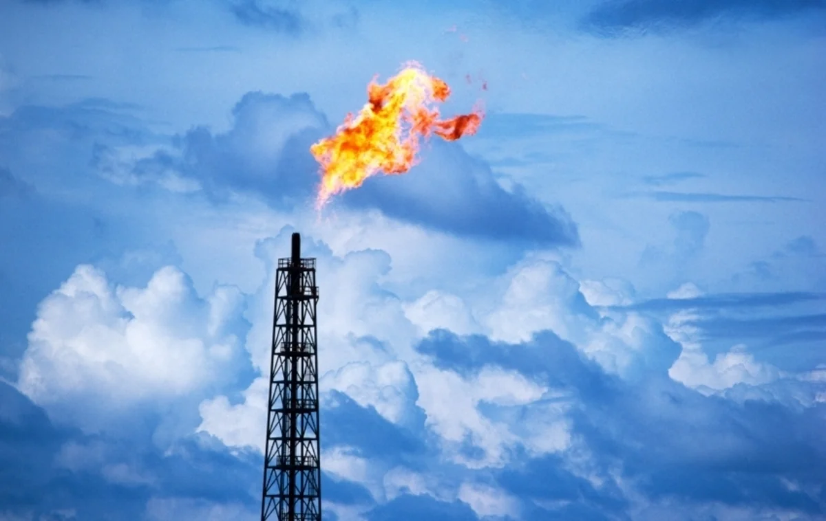 ​İran 2016-cı ildə qaz hasilatını gündə 700 mln. kubmetrə çatdıracaq