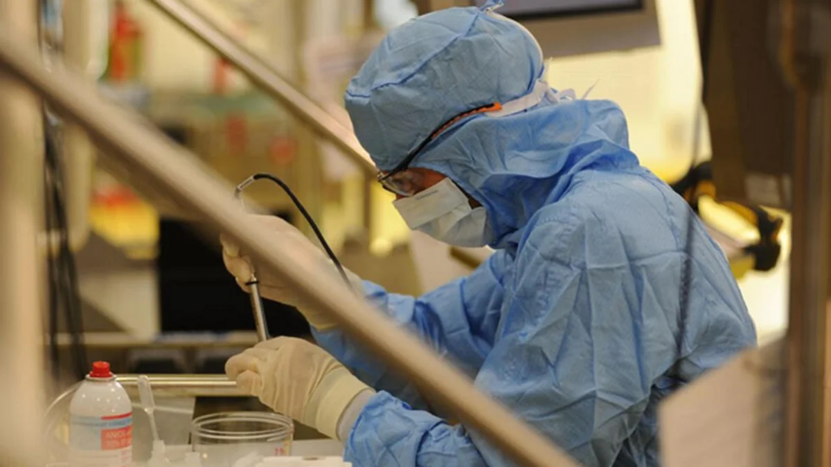 KİV: Fransa hakimiyyəti ölkədə qızdırma epidemiyalarından ehtiyatlanır