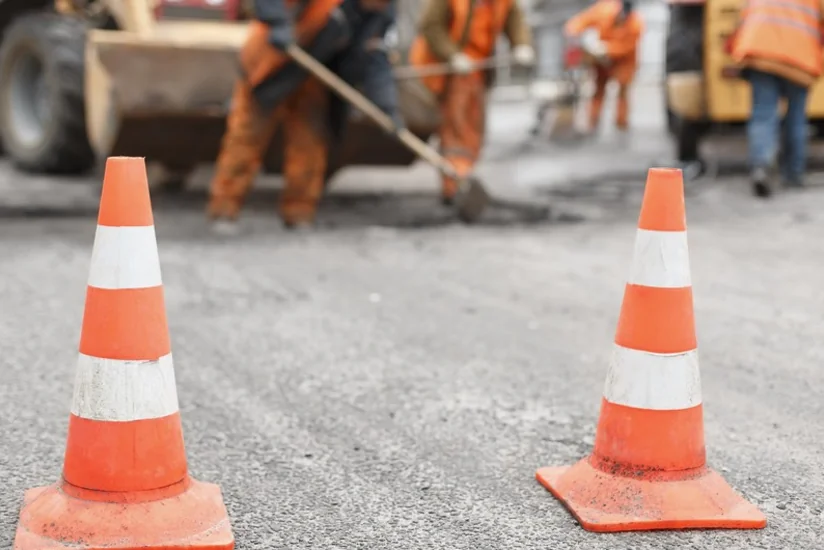 Bakının Məmməd Araz küçəsində avtomobillə hərəkət qismən məhdudlaşdırılacaq