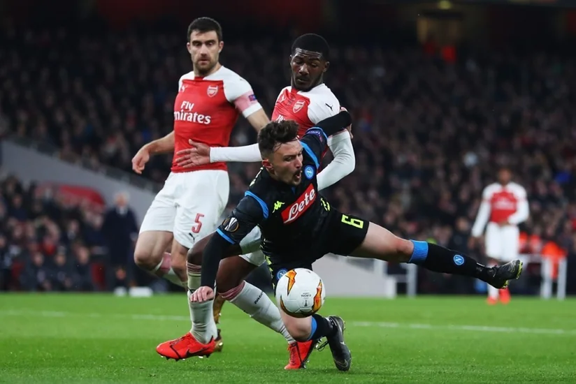 Avropa Liqasının 1/4 final mərhələsi:  Arsenal Napolini, Çelsi Slaviyanı məğlub edib - FOTO - VİDEO