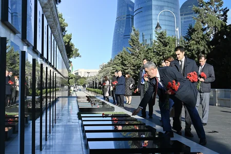 Tatarıstanın təhsil naziri Bakıda səfərdədir