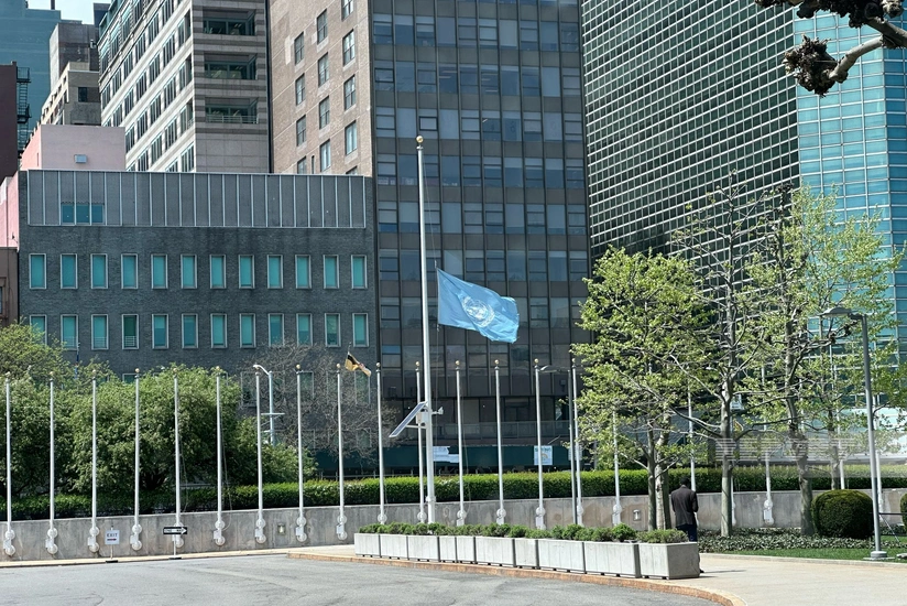 У штаб-квартиры ООН в Нью-Йорке приспустили флаг в память о Папе Римском Франциске