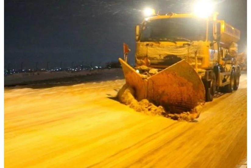 AAYDA: Yollar qardan təmizlənib, buzlaşmaya qarşı tədbirlər görülüb