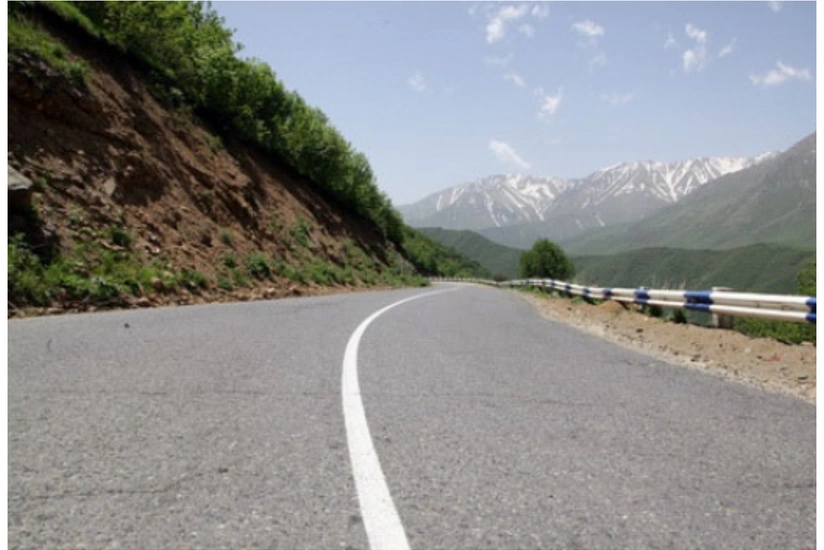 Qərbi Zəngəzurda kəndlilər yolu bağlayıb