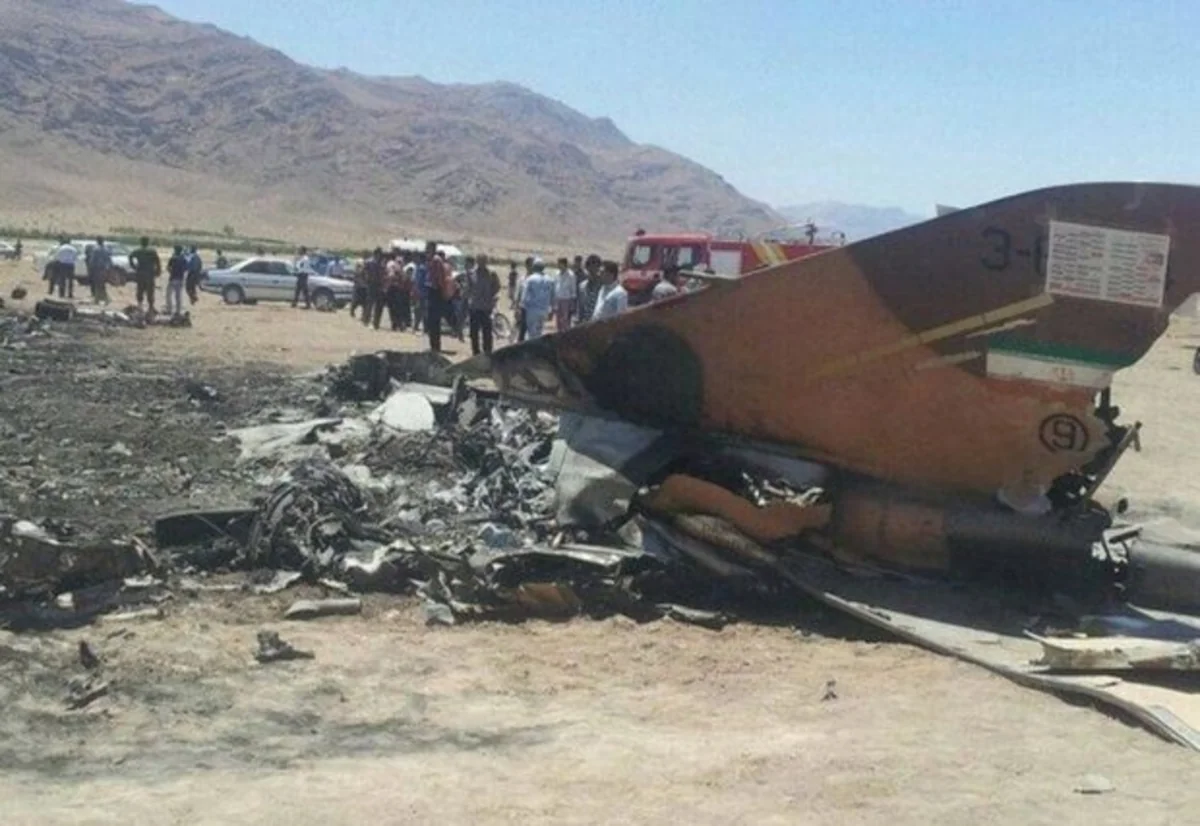 В Иране разбился истребитель