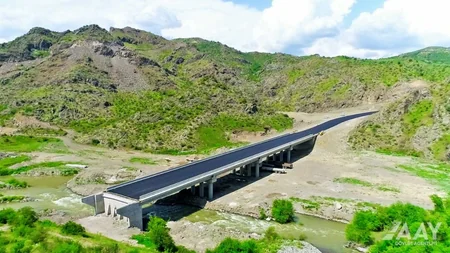 Laçın şəhərindən yan keçən yeni avtomobil yolunun asfaltlanmasına başlanılıb