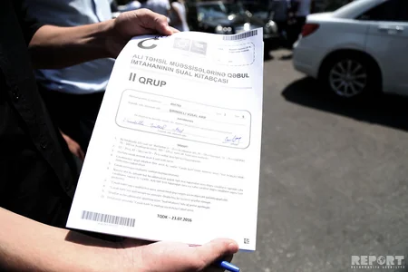 Exam excitement in Baku - PHOTO REPORT