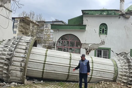 Azərbaycan Türkiyənin zəlzələ bölgəsində maqnitometrik istinad stansiyası quraşdırıb