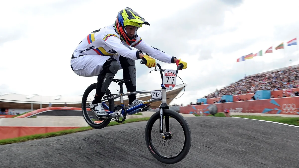 На Евроиграх стартовали велосипедные соревнования BMX - ПРЯМАЯ ТРАНСЛЯЦИЯ