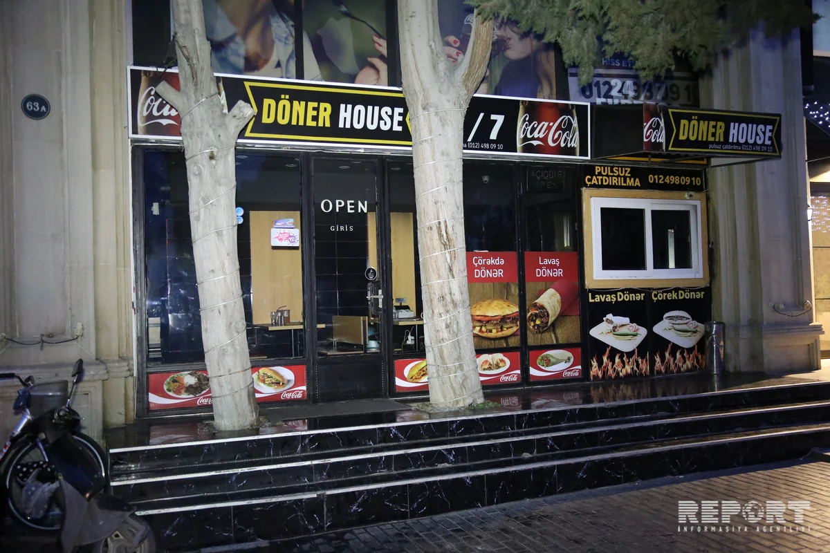 Bakıda məşhur dönərxanada yanğın olub - VİDEO