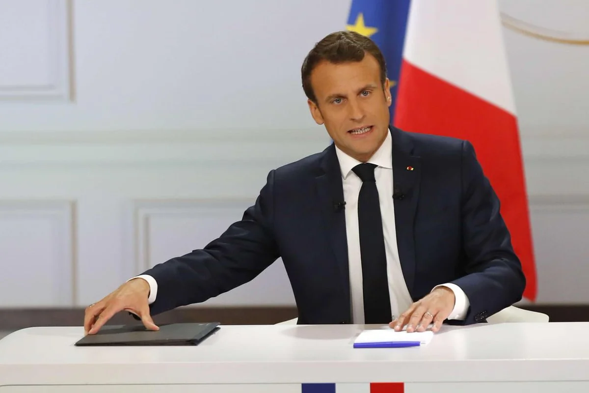 KİV: Makron Bayden, Şolts və Zelenski ilə danışıqlar aparacaq