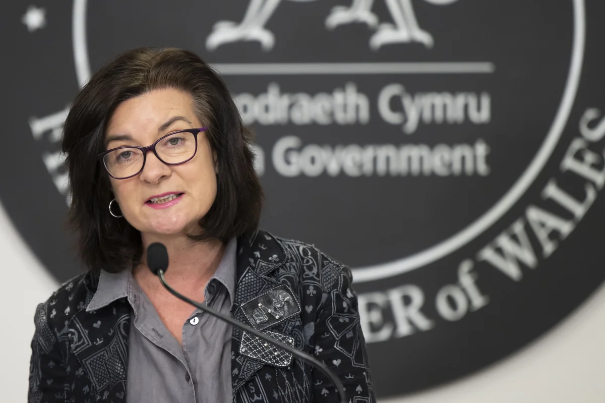 Парламент Уэльса впервые избрал женщину на пост первого министра