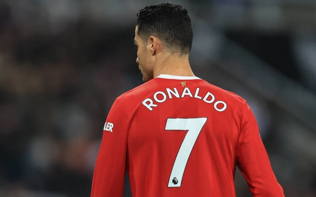 Ronaldu “Everton”a məğlubiyyət matçından sonra azarkeşə qarşı kobudluq edib