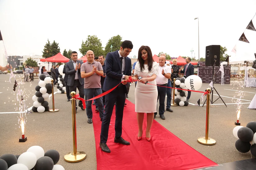 Daha bir Saloğlu mebel kompleksi və müasir avtostansiyanın açılışı oldu