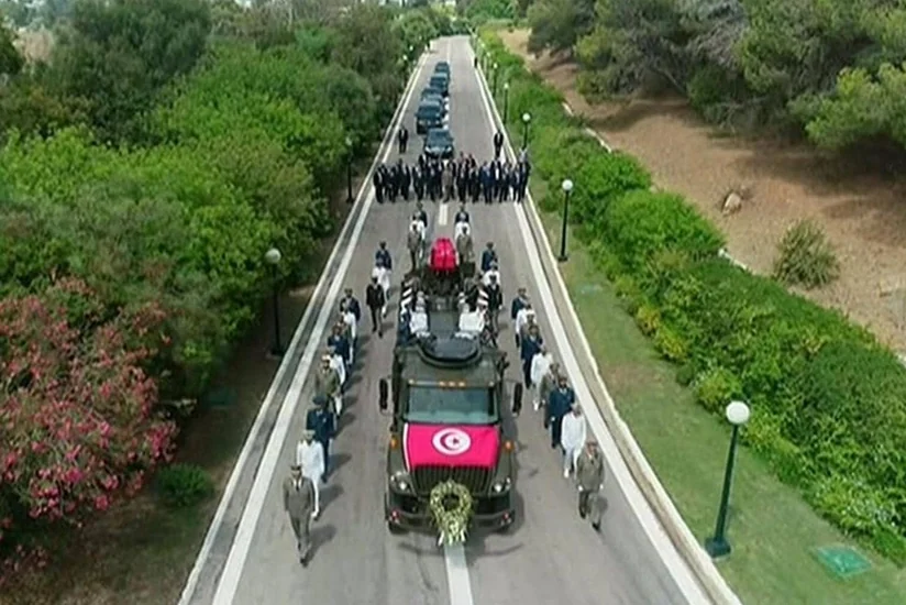 Tunisin ilk demokratik Prezidenti dəfn edilib