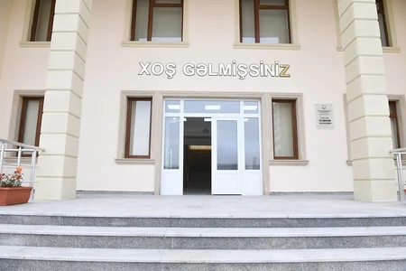 Şirvanda məcburi köçkünlər üçün yeni yaşayış kompleksi istifadəyə verilib