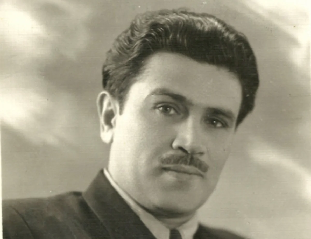 Задержан укравший барельеф автору песни Мои цыплята - ОБНОВЛЕНО