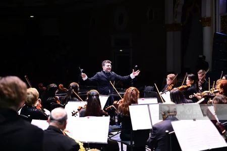 Bişkekdə Üzeyir Hacıbəylinin 140 illliyi münasibətilə simfonik konsert təqdim olunub
