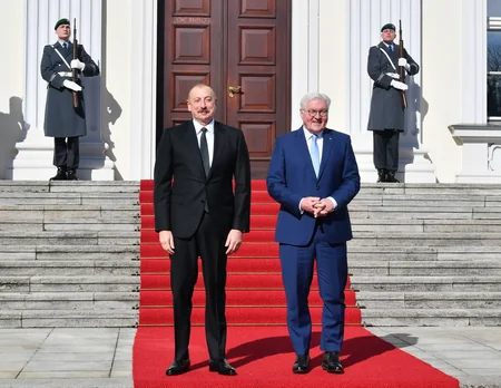One-on-one meeting between Azerbaijani and German presidents kicks off in Berlin