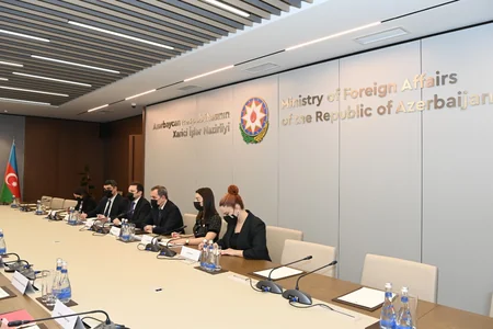 Jeyhun Bayramov meets visiting Malaysian deputy foreign minister