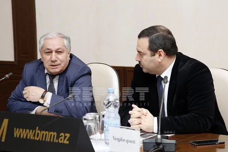​Vergilər Nazirliyinin yaradılmasının 15 illiyinə həsr olunmuş tedbir keçirilib