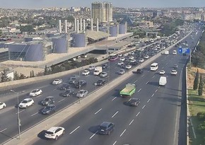 Bakının bəzi yollarında sıxlıq müşahidə olunur