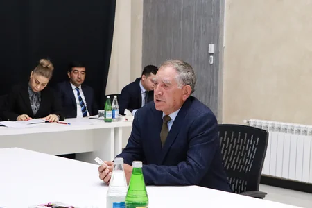 Dini Komitənin sədri Şamaxıda vətəndaşları qəbul edib