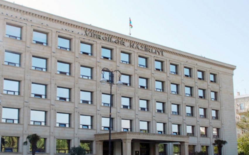 Azərbaycanda qeyri neft-qaz sektoru üzrə büdcəyə daxilolmalar artıb
