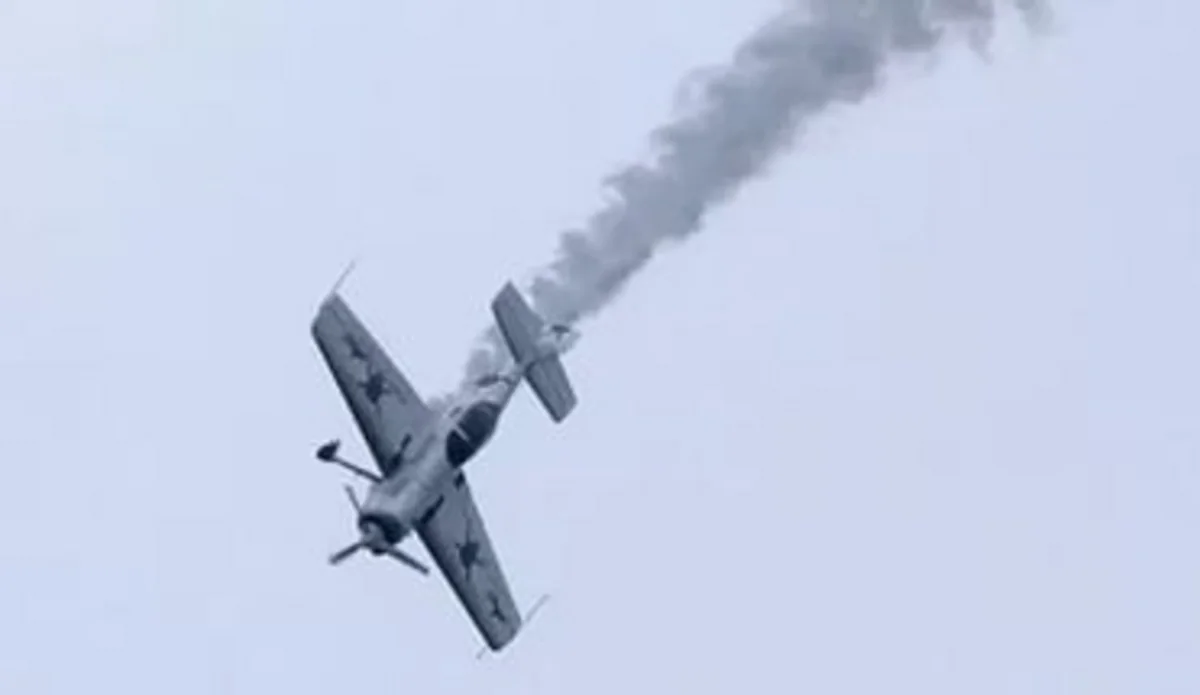 ABŞ-da təyyarə yaşayış evinə düşüb, ölən var - VİDEO