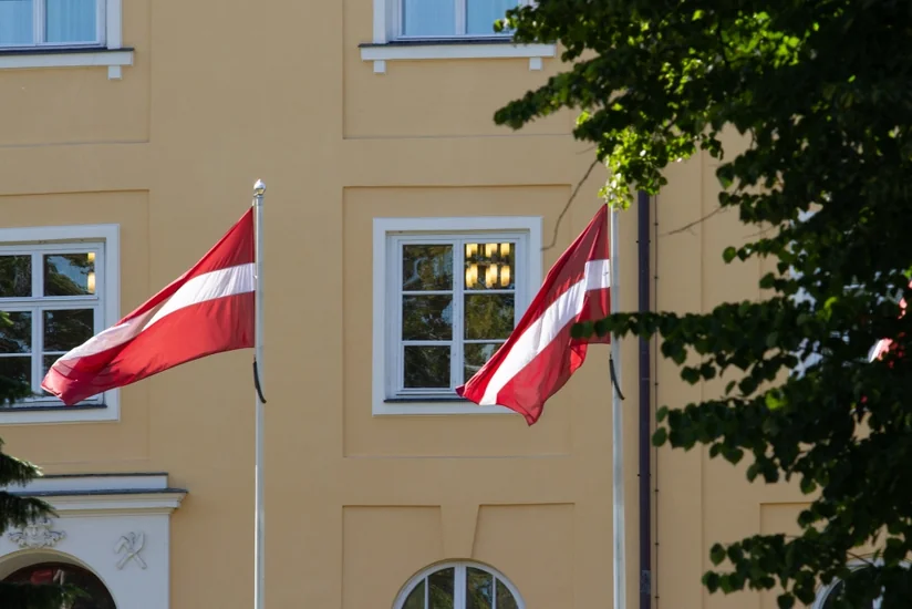 Латвия заморозила активы 147 лиц в рамках санкций в отношении РФ и Беларуси