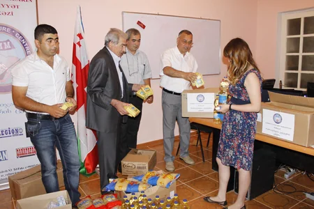 Gürcüstandakı azərbaycanlı gənclər daşqından zərərçəkənlərə yardım aksiyasına başlayıb