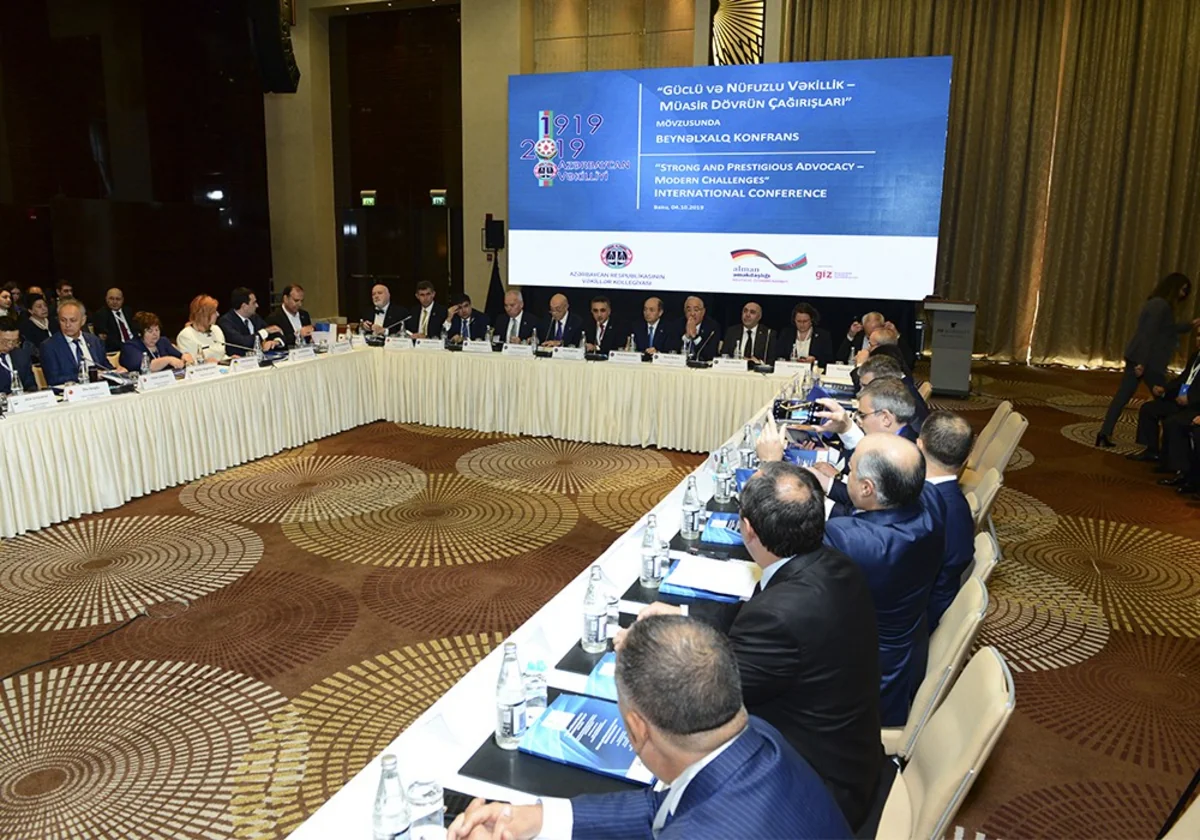 Bakıda “Güclü və nüfuzlu vəkillik  müasir dövrün çağırışları” mövzusunda beynəlxalq konfrans keçirilir