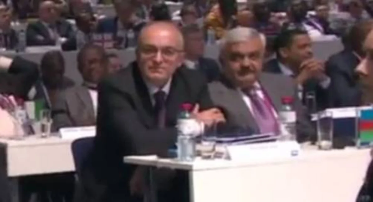 ​AFFA prezidenti Rövnəq Abdullayev FİFA prezidenti seçkisində səs verib