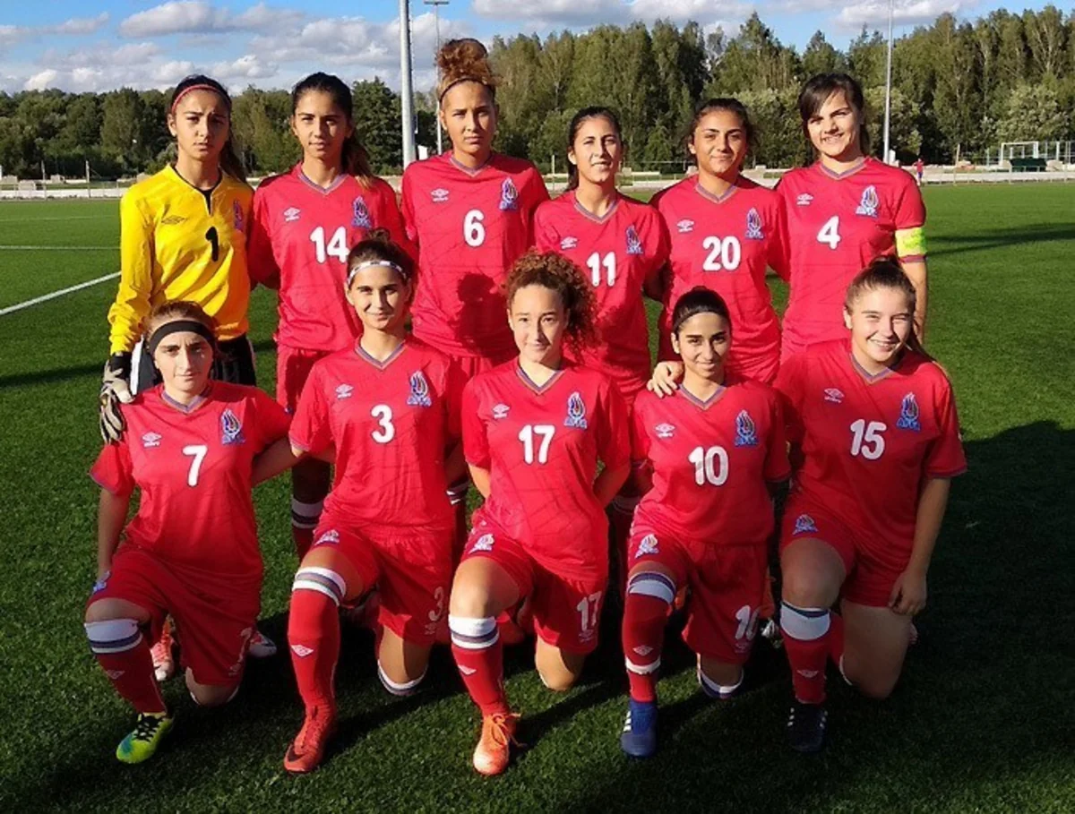 Millimizin heyətinə 20 futbolçu çağırılıb