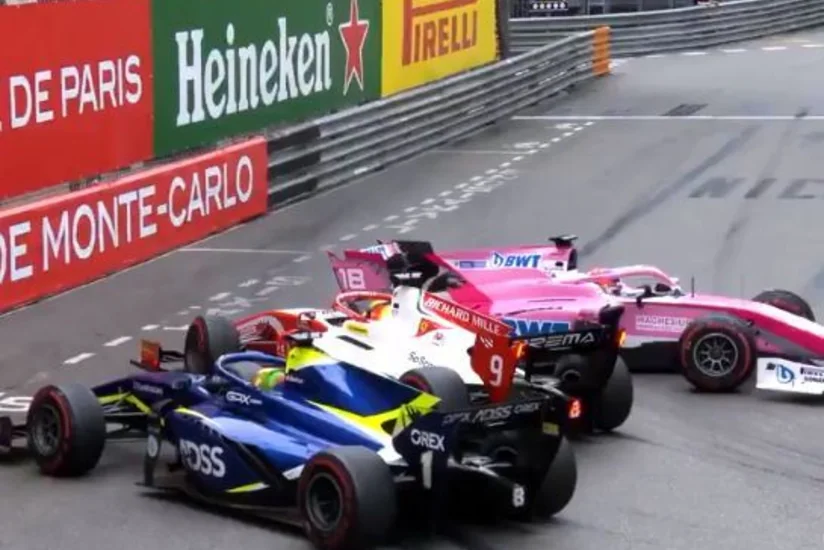 Formula 2: Mixael Şumaxerin oğlu Monakoda qəza törədib