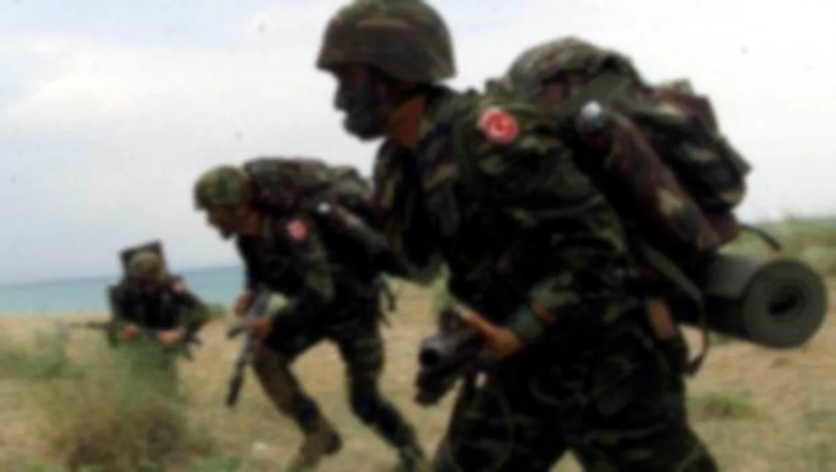 PKK terrorçuları türk hərbçilərinə hücum ediblər