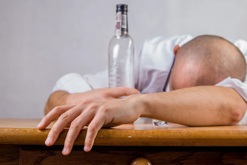 Bakıda alkoqoldan zəhərlənən şəxs ölüb