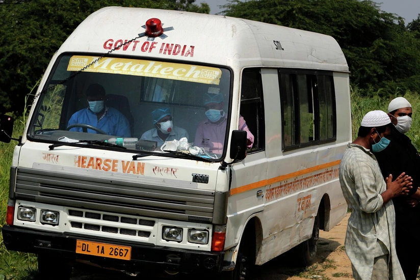 Hindistanda ağır yol qəzasında 9 nəfər ölüb