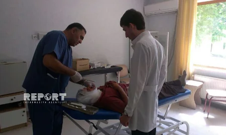 Lerikdə qonşular arasında kütləvi dava düşüb, bir nəfərin hər iki qulağı kəsilib - FOTO