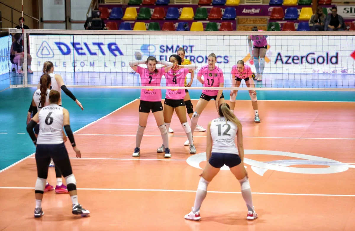 Qadın voleybolçular arasında Azərbaycan çempionatının növbəti oyunları keçirilib