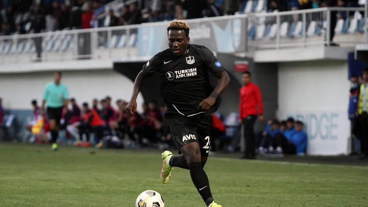 Zirə klubu Neftçinin sabiq futbolçusunu transfer edib