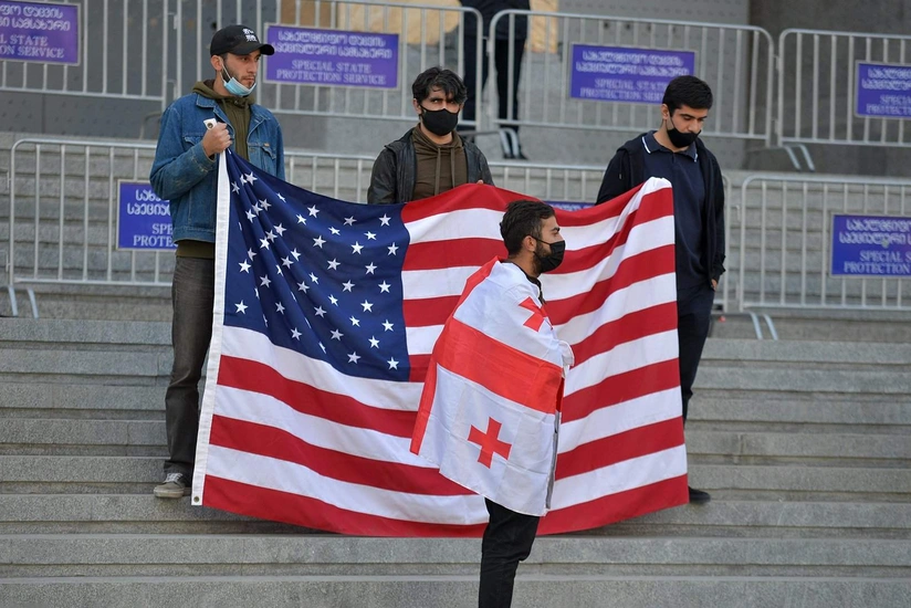 Gürcü ekspert: Qərb və ABŞ ölkəmizdə çevriliş niyyətindədir - RƏY