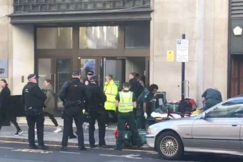 Böyük Britaniyada “Sony” şirkətinin ofisinə hücum olub - VİDEO