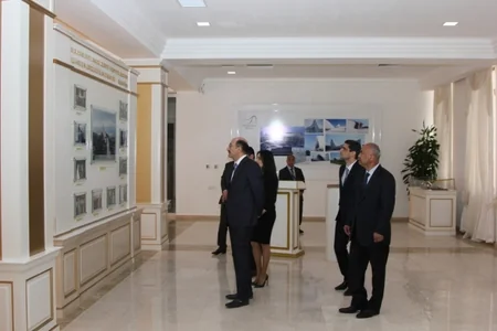 Əbülfəs Qarayev Salyanda vətəndaşları qəbul edib