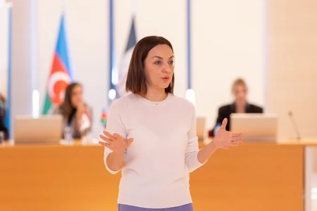 Jurnalistlər üçün “Etika, müəllif hüquqları və jurnalistika” mövzusunda təlimlər başlayıb