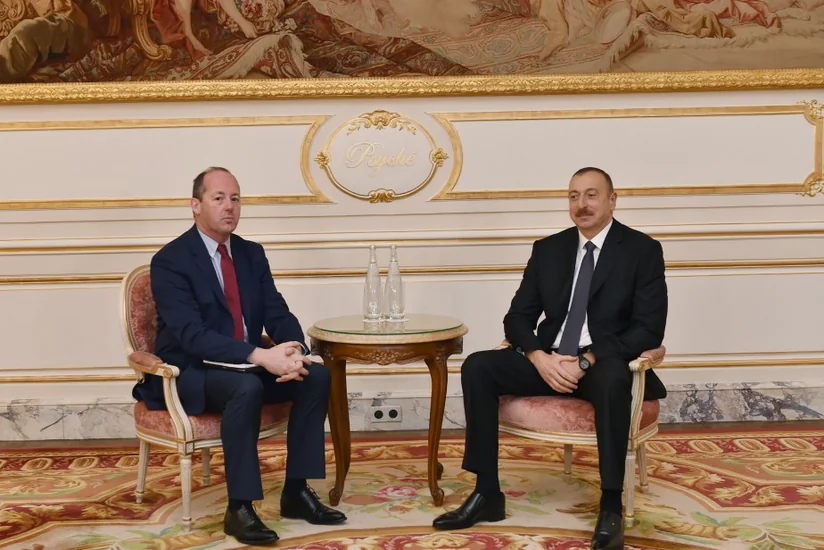 Prezident İlham Əliyev “Airbus” şirkətinin icraçı vitse-prezidenti ilə görüşüb